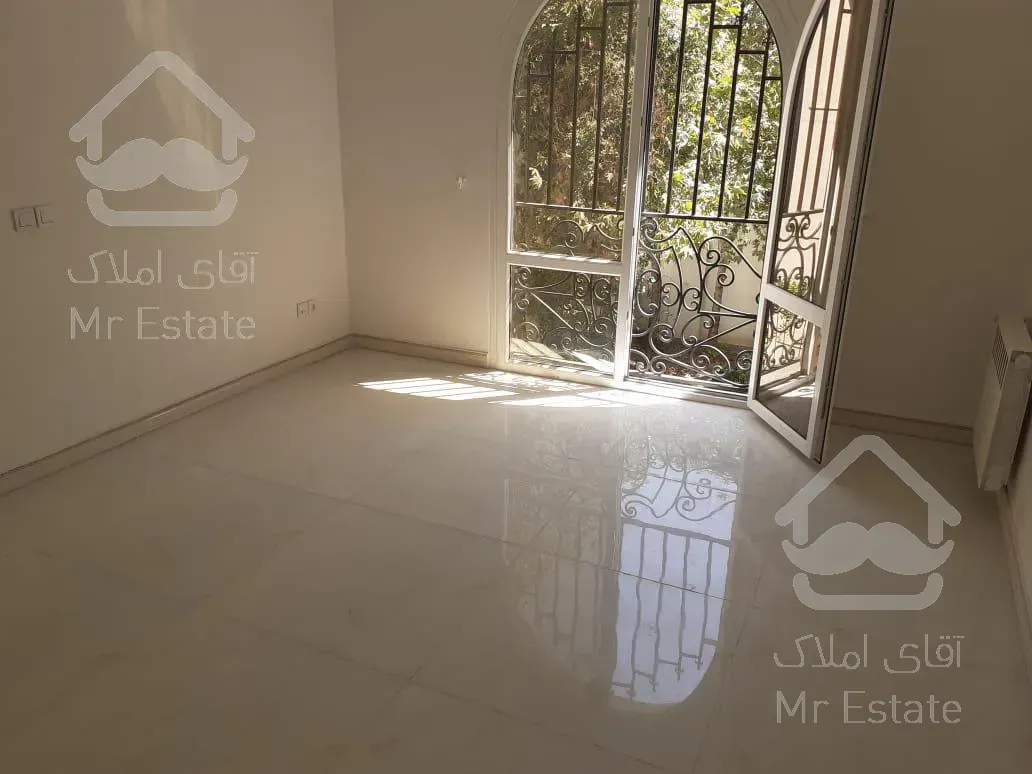 اجاره و رهن آپارتمان زعفرانیه 200  متر شیک