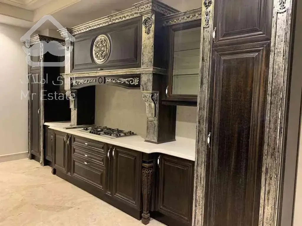 آپارتمان ۳۴۰متر فرمانیه سنبل ۴خواب نوساز تراس فرنیش تک واحد نورگیر