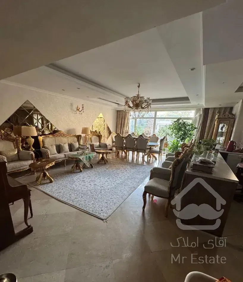 ۱۳۲متر آپارتمان/ویو سردرختی/مشاعات تمیز/نوساز