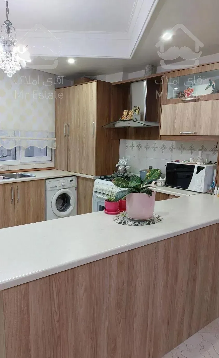 اندرزگو حکمت ۷۵ متر تک واحدی