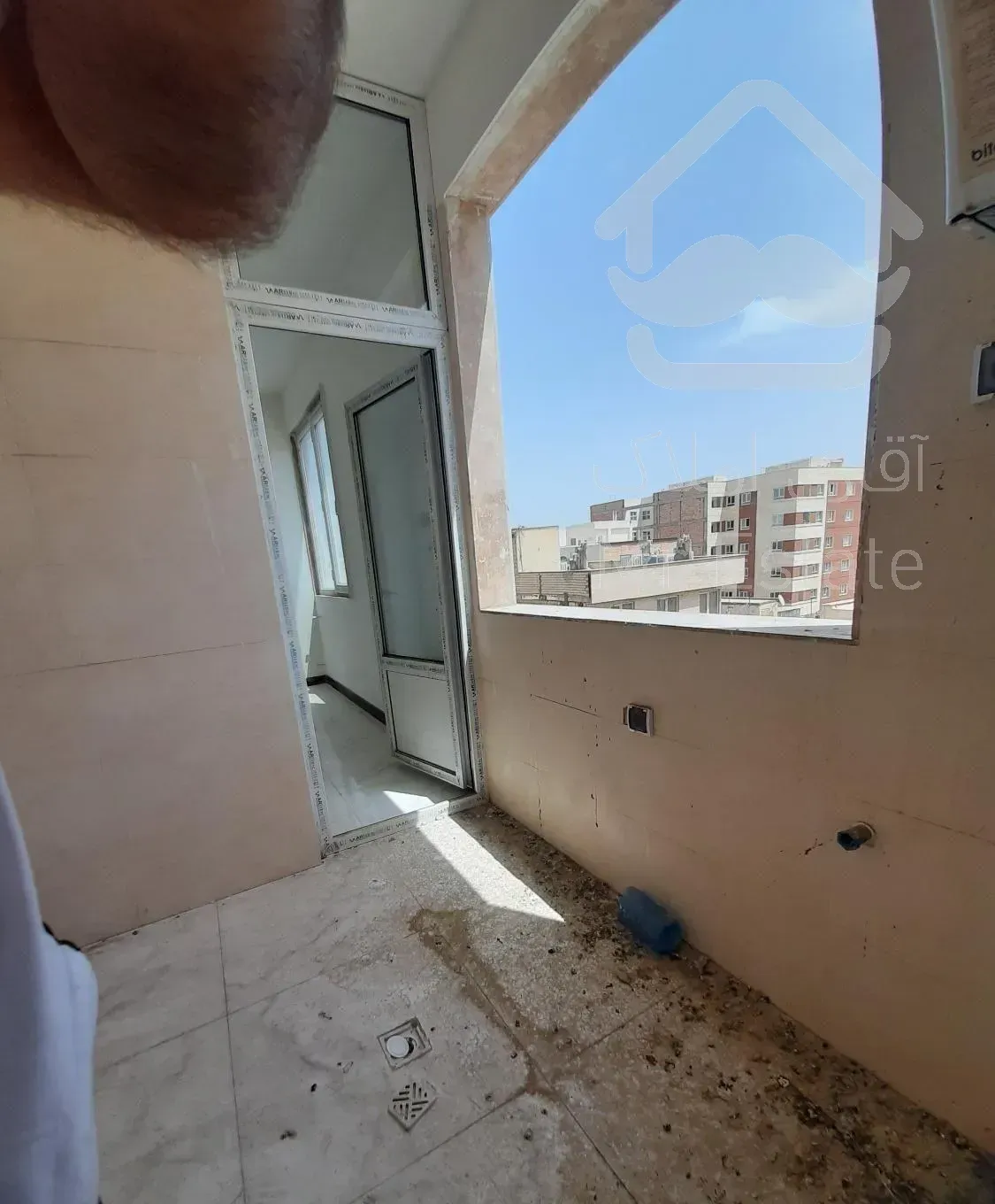 رهن واحد130 متری نوساز کلیدنخورده ویو ابدی