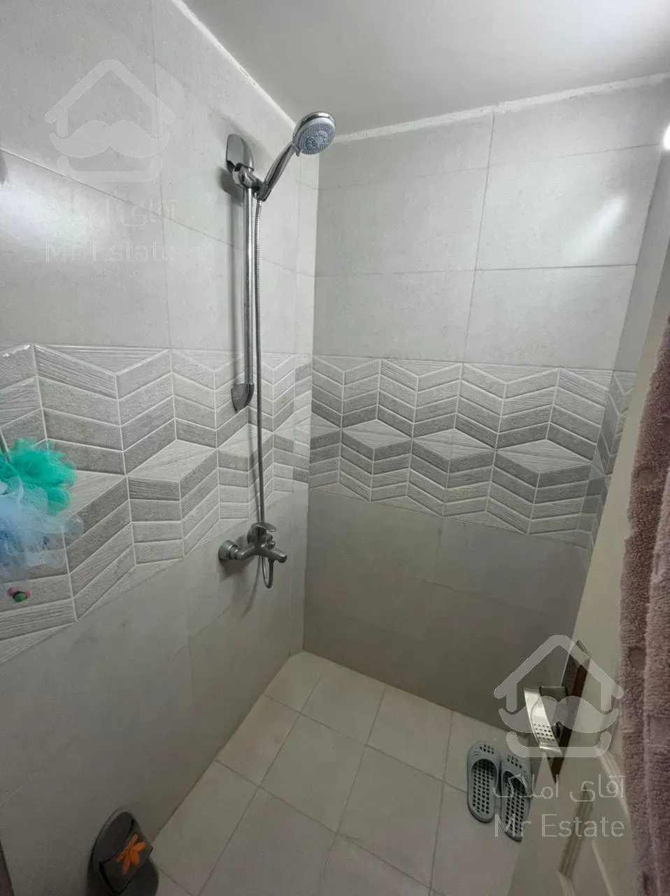 ۵۵ متر فول امکانات شمال بیمه رو به آفتاب