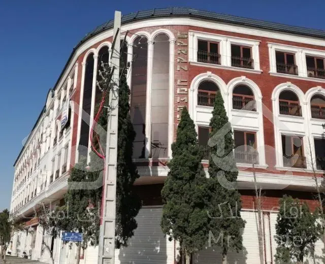 نگهبان(سرایدار)