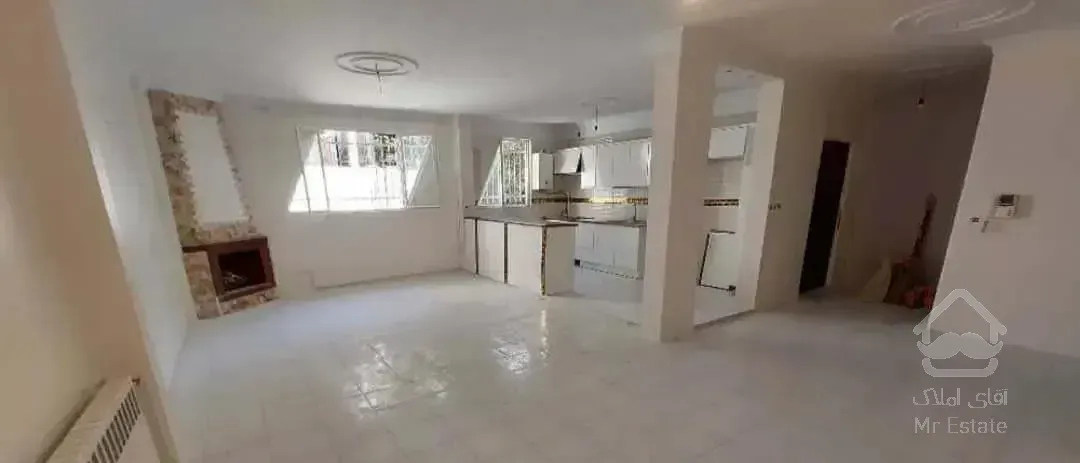 آپارتمان سه خوابه تک واحدی در خیابان دولت