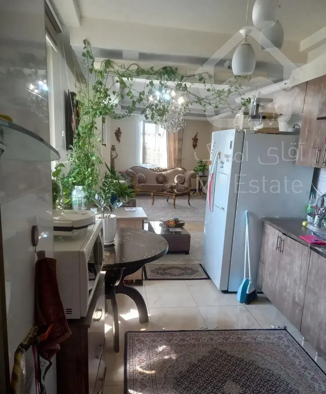 آپارتمان 89 متری نورگیر فوق العاده تمیز ستارخان