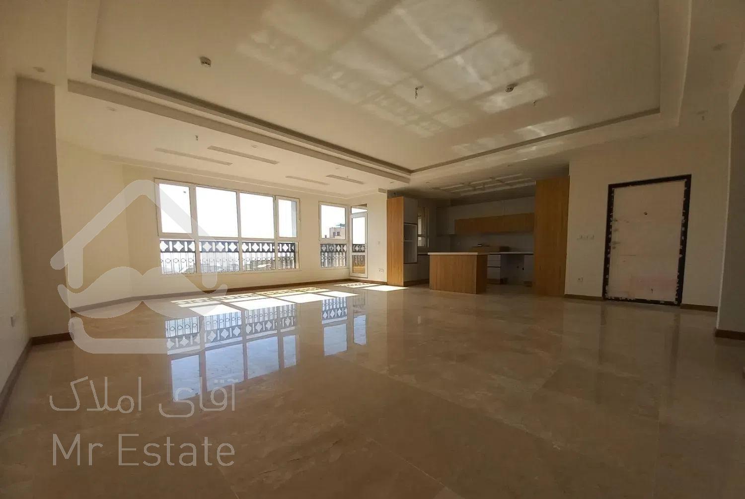 ۱۱۹ متر کلید نخورده سالن پرده پنجره قدی ویو دار