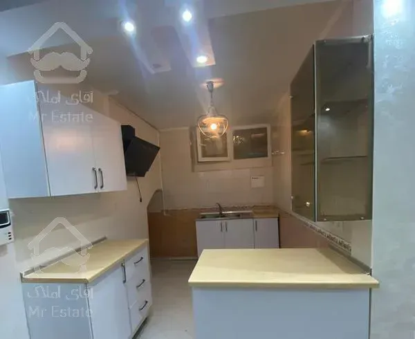 ۵۵ متر نیاوران