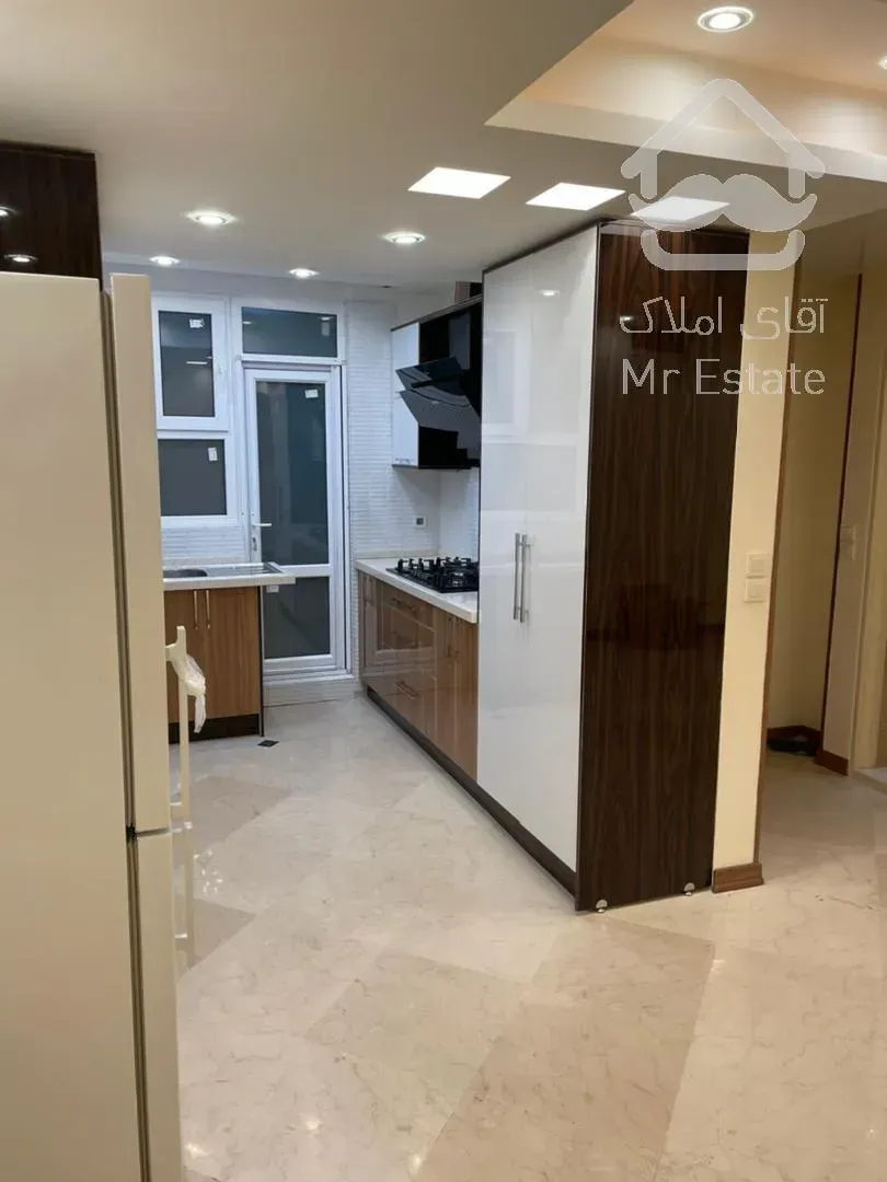 آپارتمان ۱۱۰متر/۳خواب/فول امکانات /باغ فیض