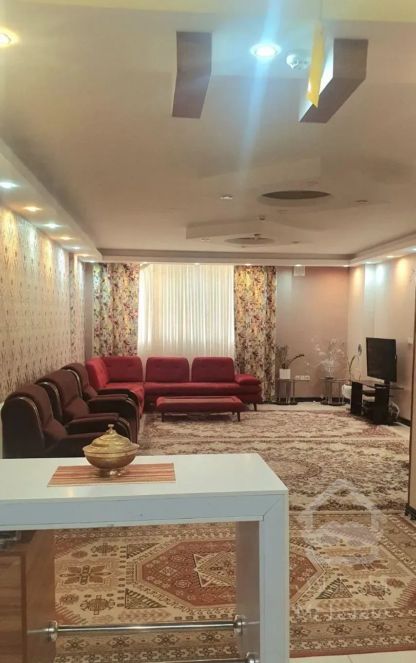 فروش آپارتمان۱۴۲ متری۳خوابه درکلبه کوچه قنادی توتک