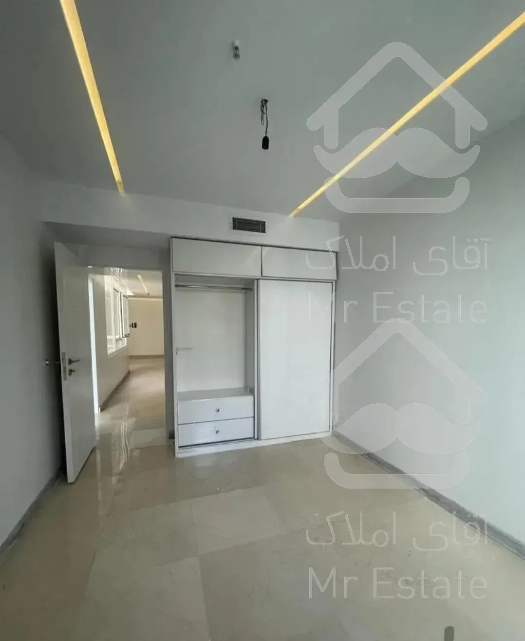 « ۲۷۰ متر بنا / مستغلاتی »