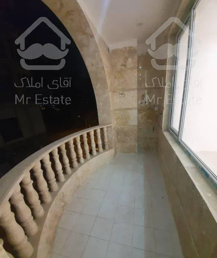 آپارتمان۱۲۵ تاپ لوکیشن