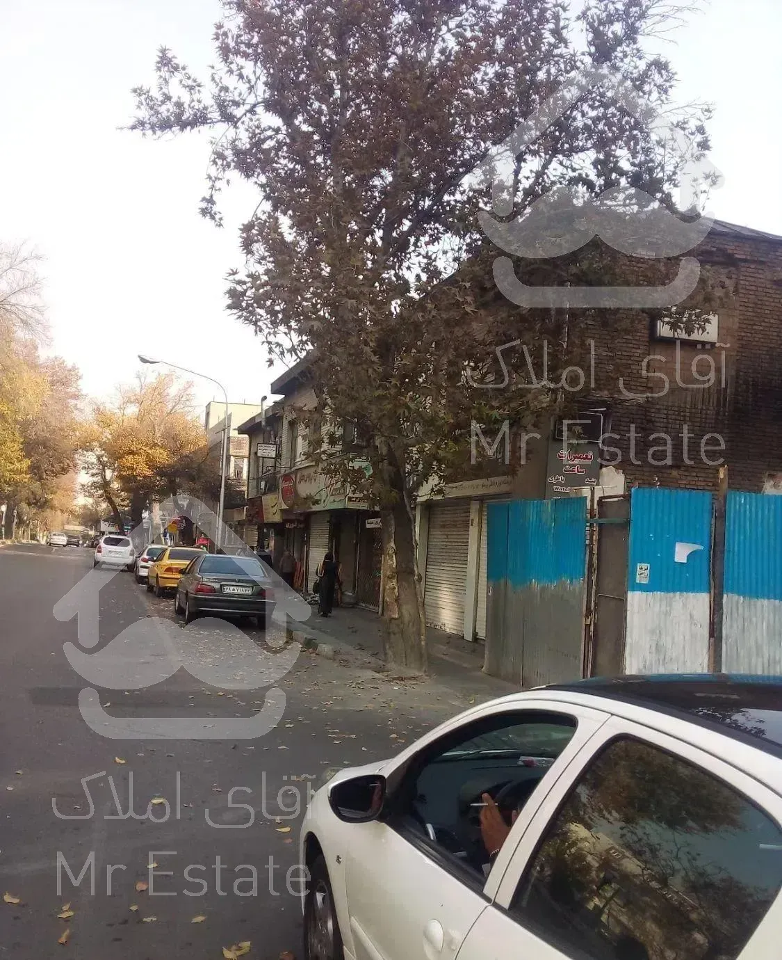 ۳۰متر مغازه بر خ باهنر