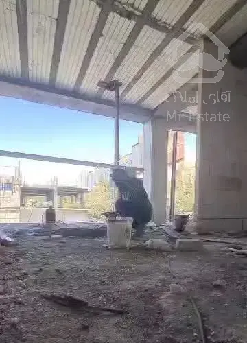 واحد با یک میلیارد و هفتصد پیش پرداخت