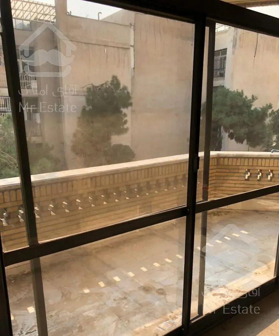 230 متر سه خواب