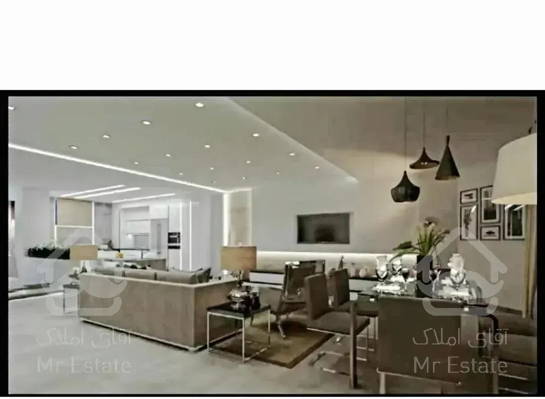 حیاط اختصاصی ۱۴۳ متری