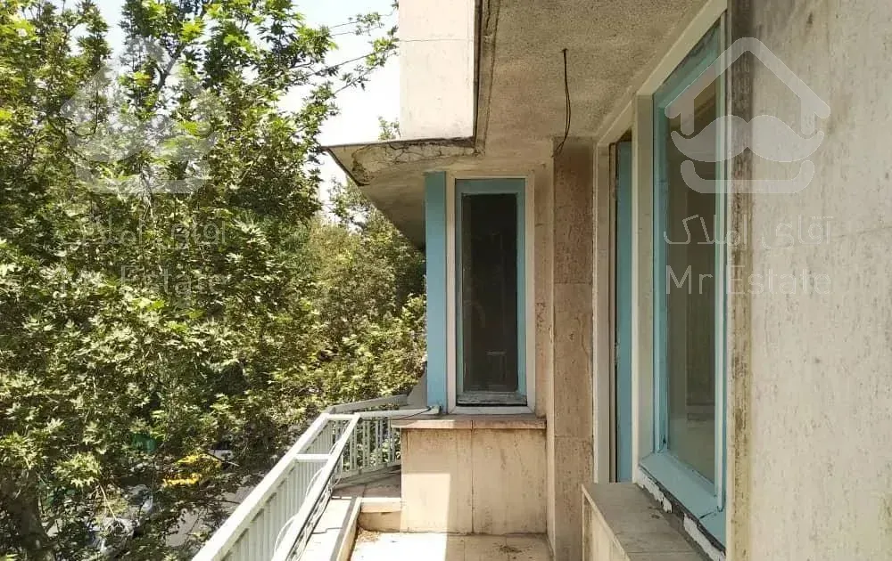 آپارتمان ۱۸۴ متری بر خیابان فلسطین شمالی