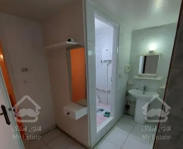 گیشا ۱۶۰ متری نزدیک‌ پارک گفتگو