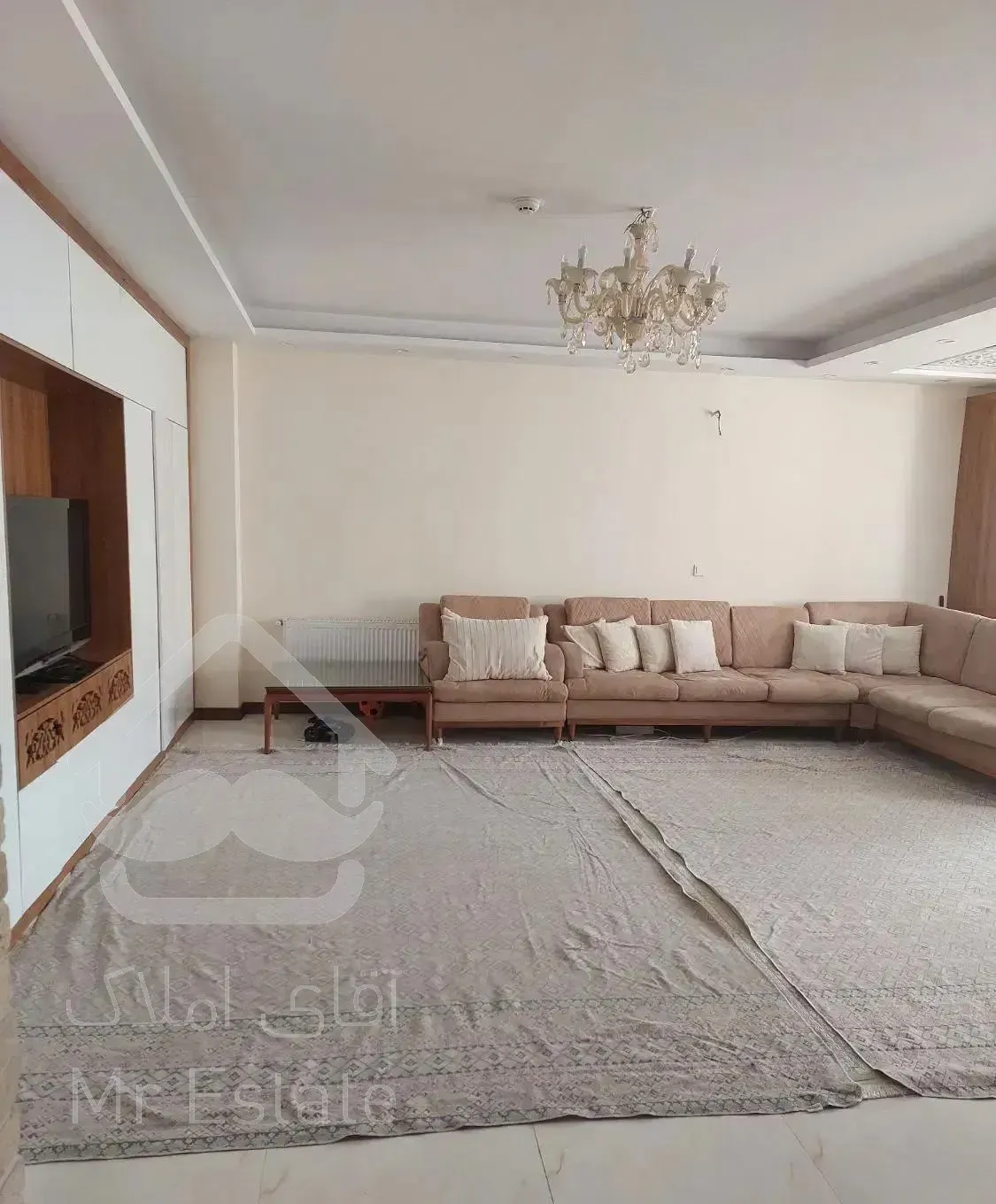 اپارتمان ۸۷ متری سه ساله