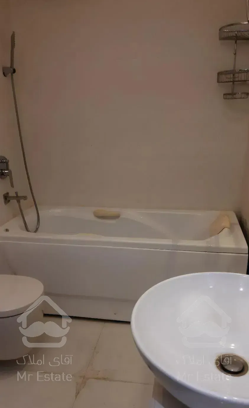 نیاوران ۱۵۰ متر ۳خواب