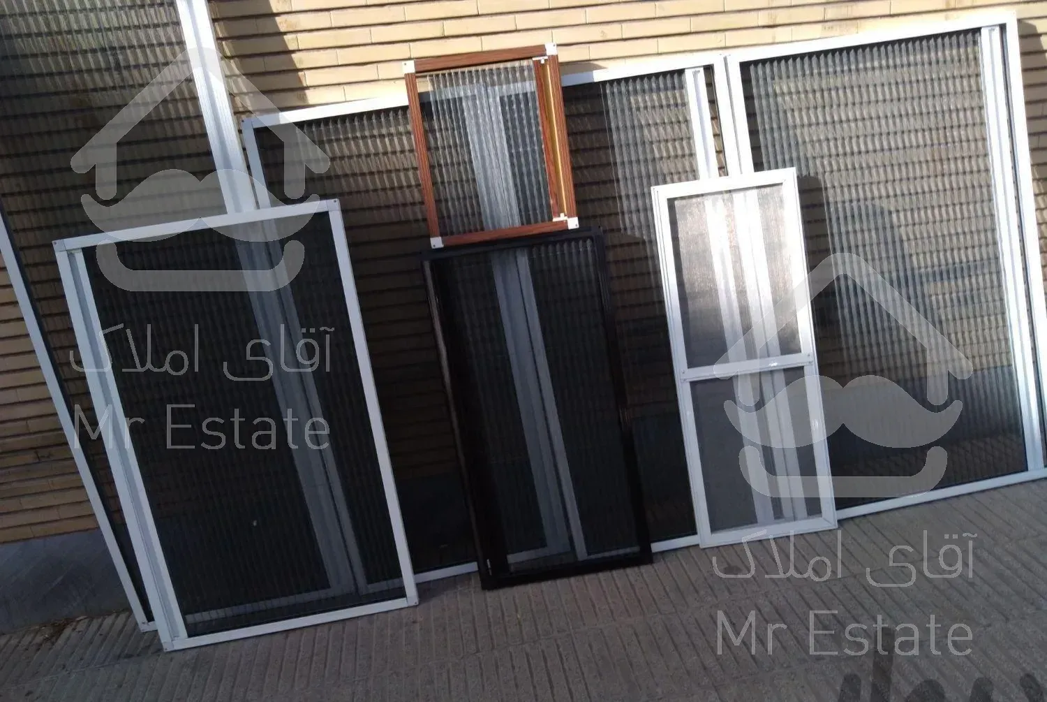 توری آکاردئون  درب و پنجره upvc  یک روزه