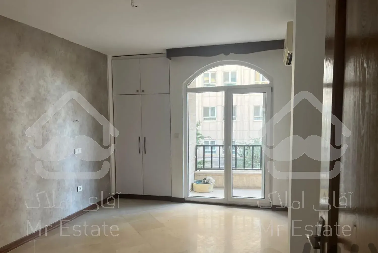 اجاره واحد 160متری۳خواب درابتدای سوهانک(فول باسای)