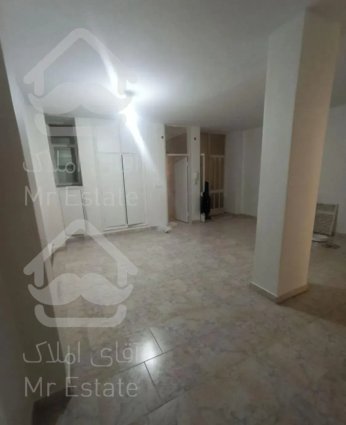 آپارتمان ۱۱۵متر بازسازی شده با ۸۰متر حیاط سنایی