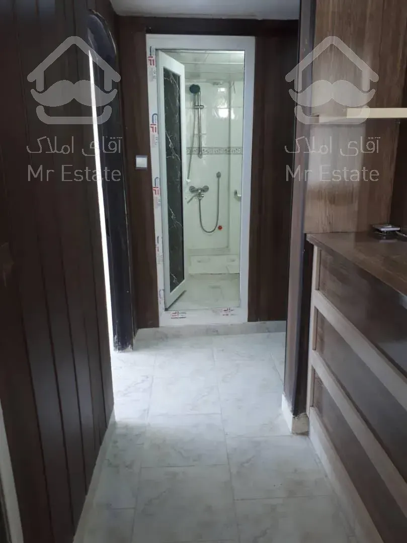 اپارتمان ۱۲۰ متری طبقه اول موقعیت شمالی جنوبی