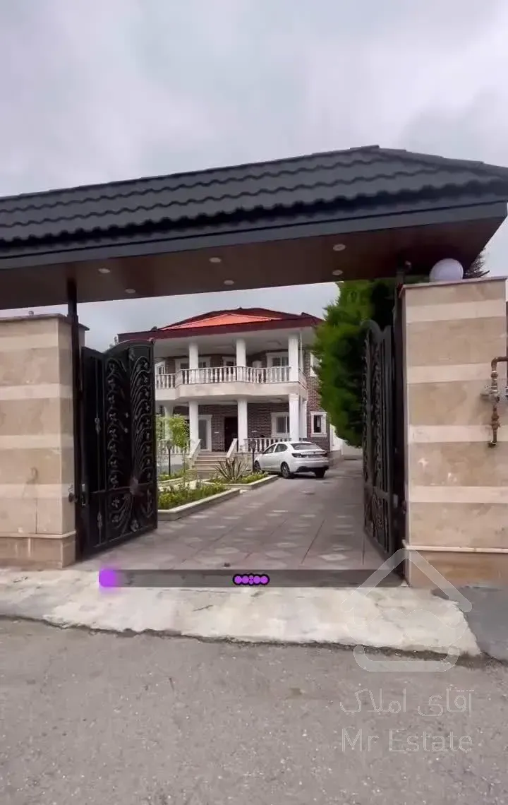 ویلا استخر دار 700 متر دوبلکس کلار آباد