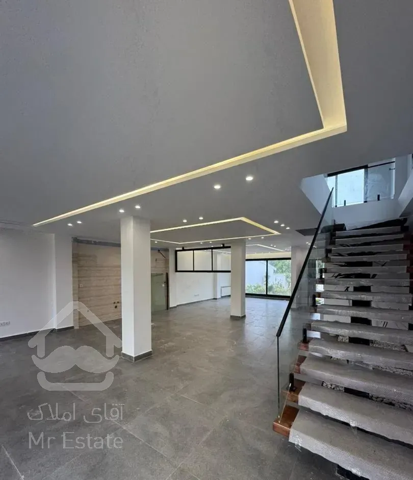 فروش و تهاتر ویلایی۲۵۰ متری ۳ خوابه شهرکی استخردار
