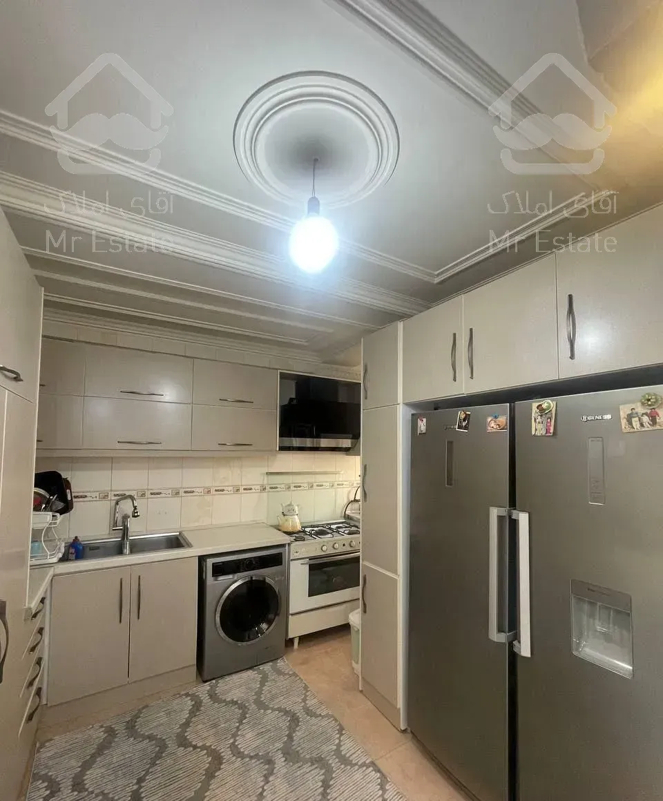 ۹۲ متر نور/مرکز شهر