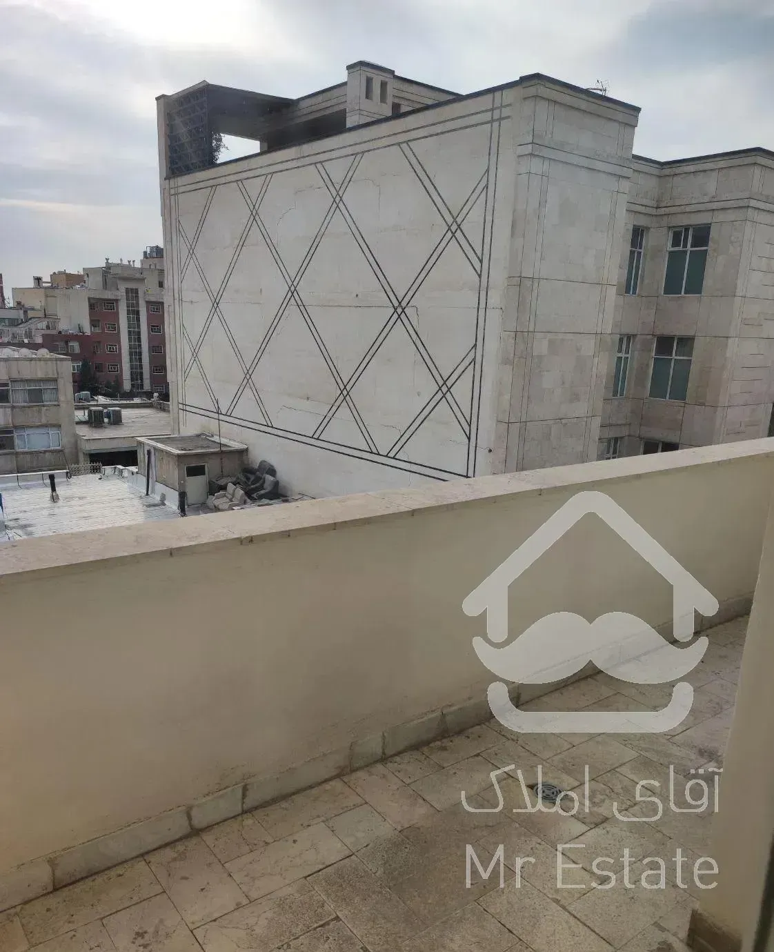 آپارتمان ۲۰۰ متر ، چهار خواب ، توانیر