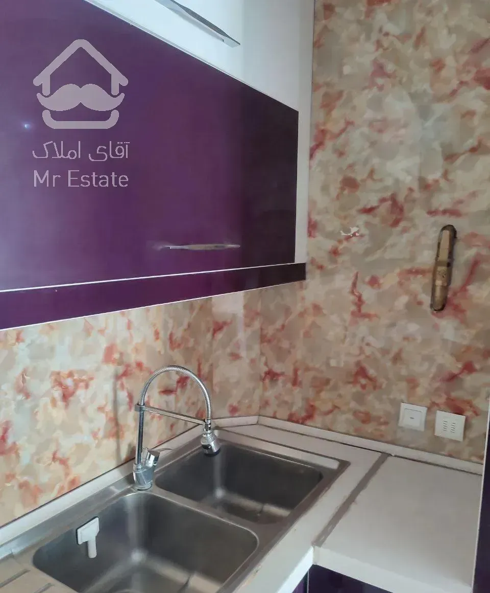 آپارتمان۶۷متری*بر سپاه*سند تک برگ