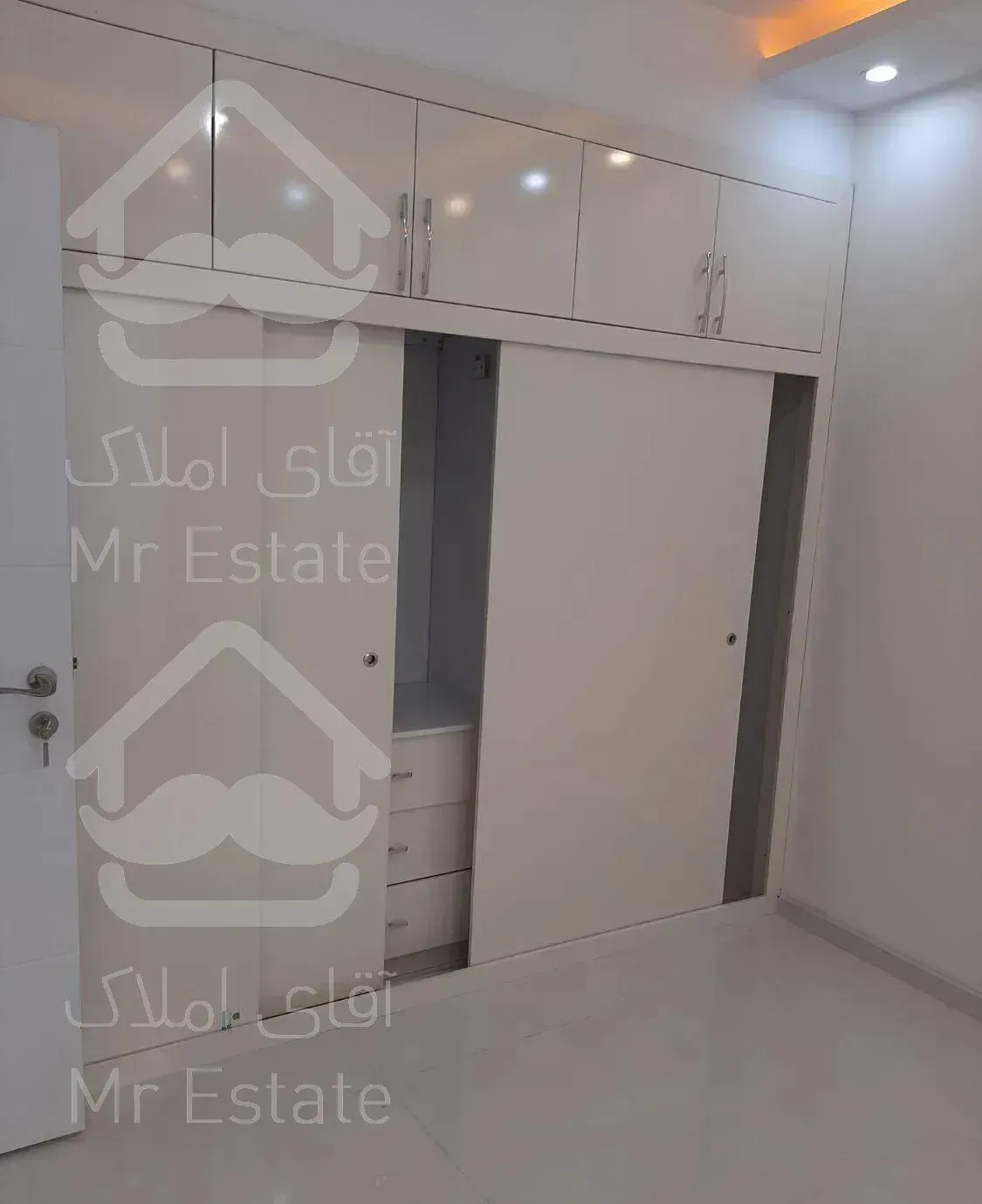 ۱۳۷ متر ۳ خوابه فول امکانات