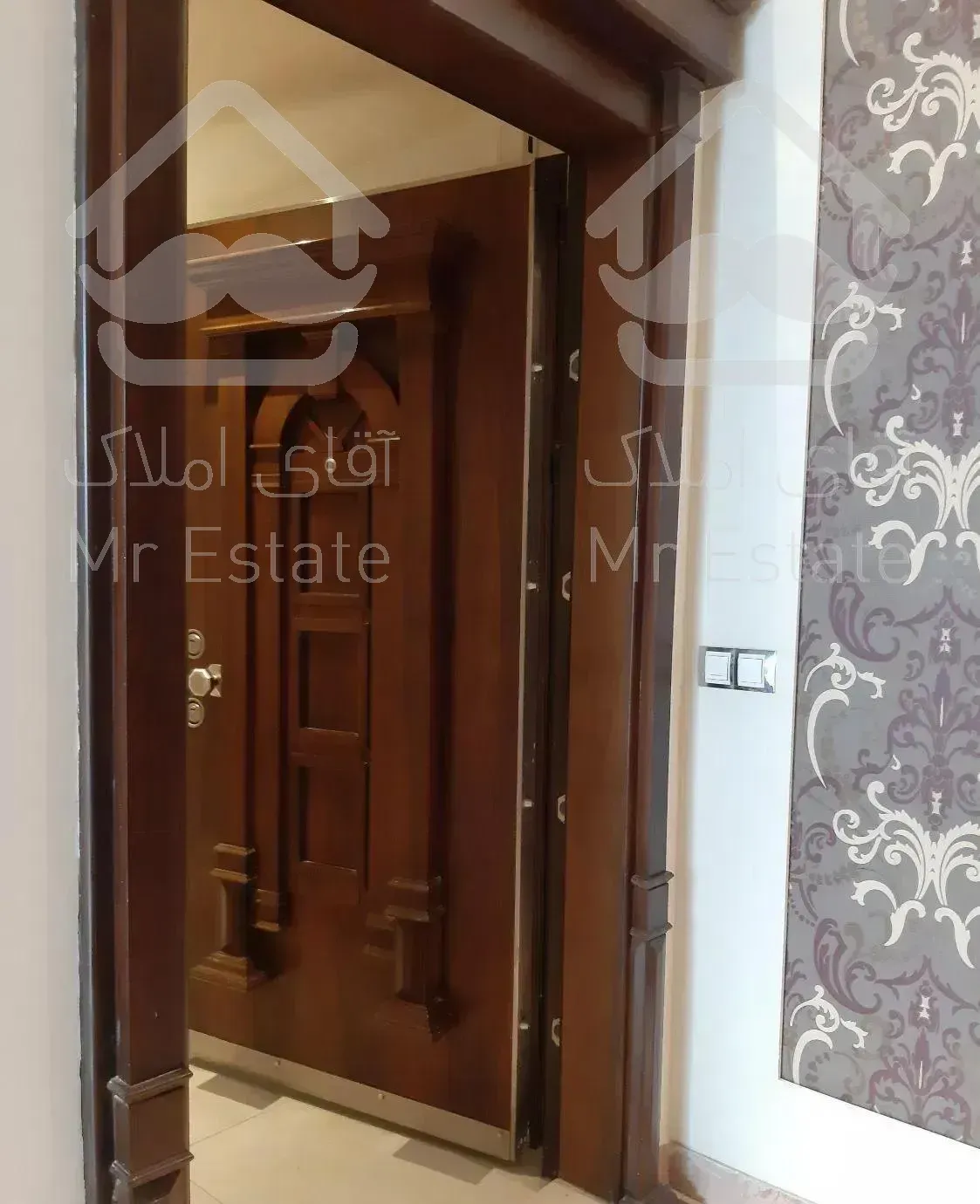 188 متر صاحبقرانیه دیپلمات نشین لابی ۲ پارکینگ