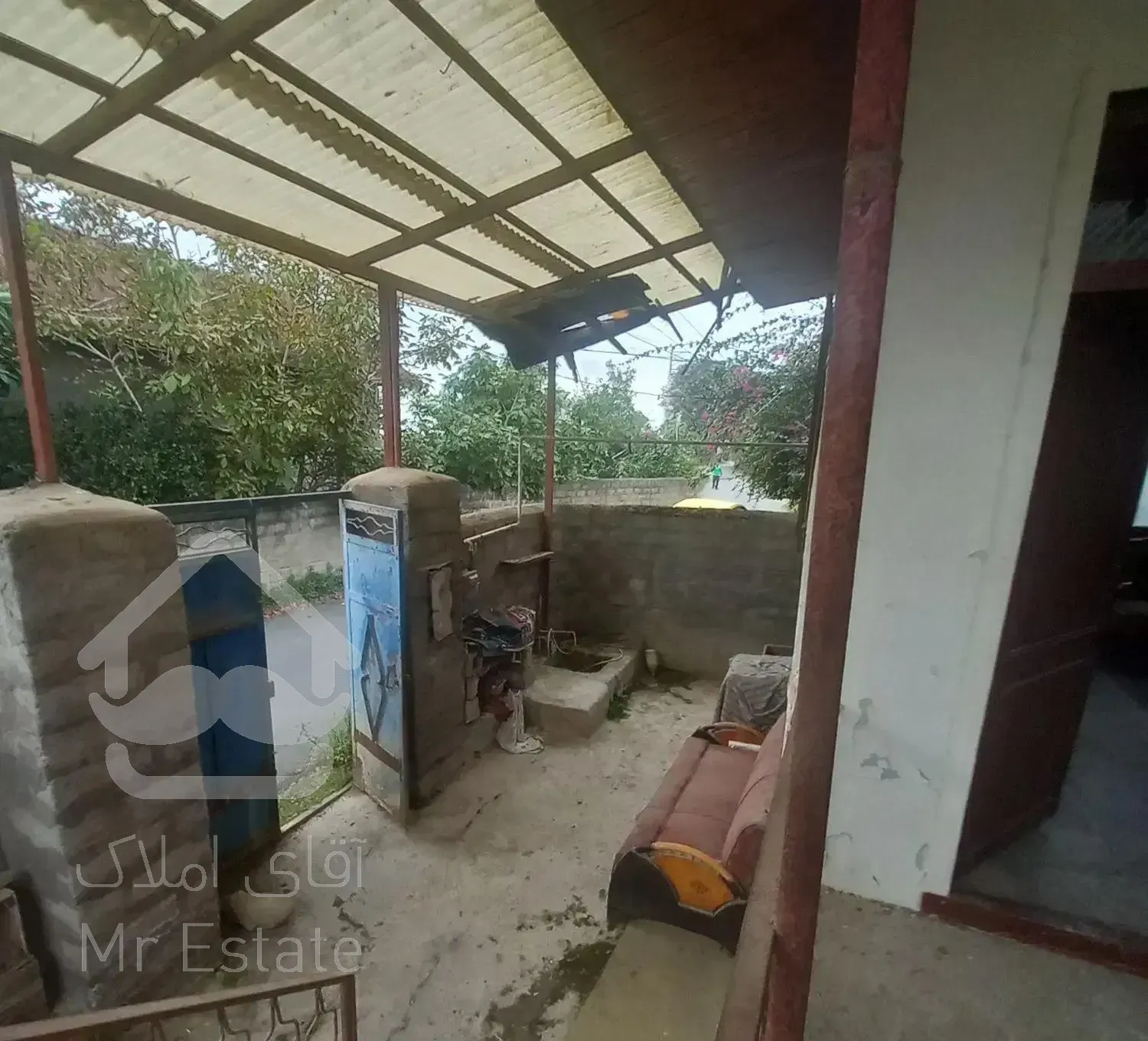 ویلا نقلی قدیمی قابل استفاده قیمت مناسب