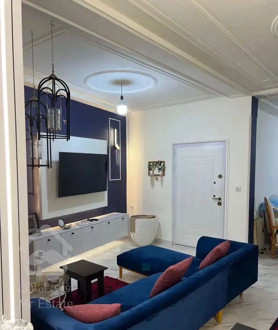 مستقل ۱۰۲ متری رویال خیابان خرمشهر / فول امکانات