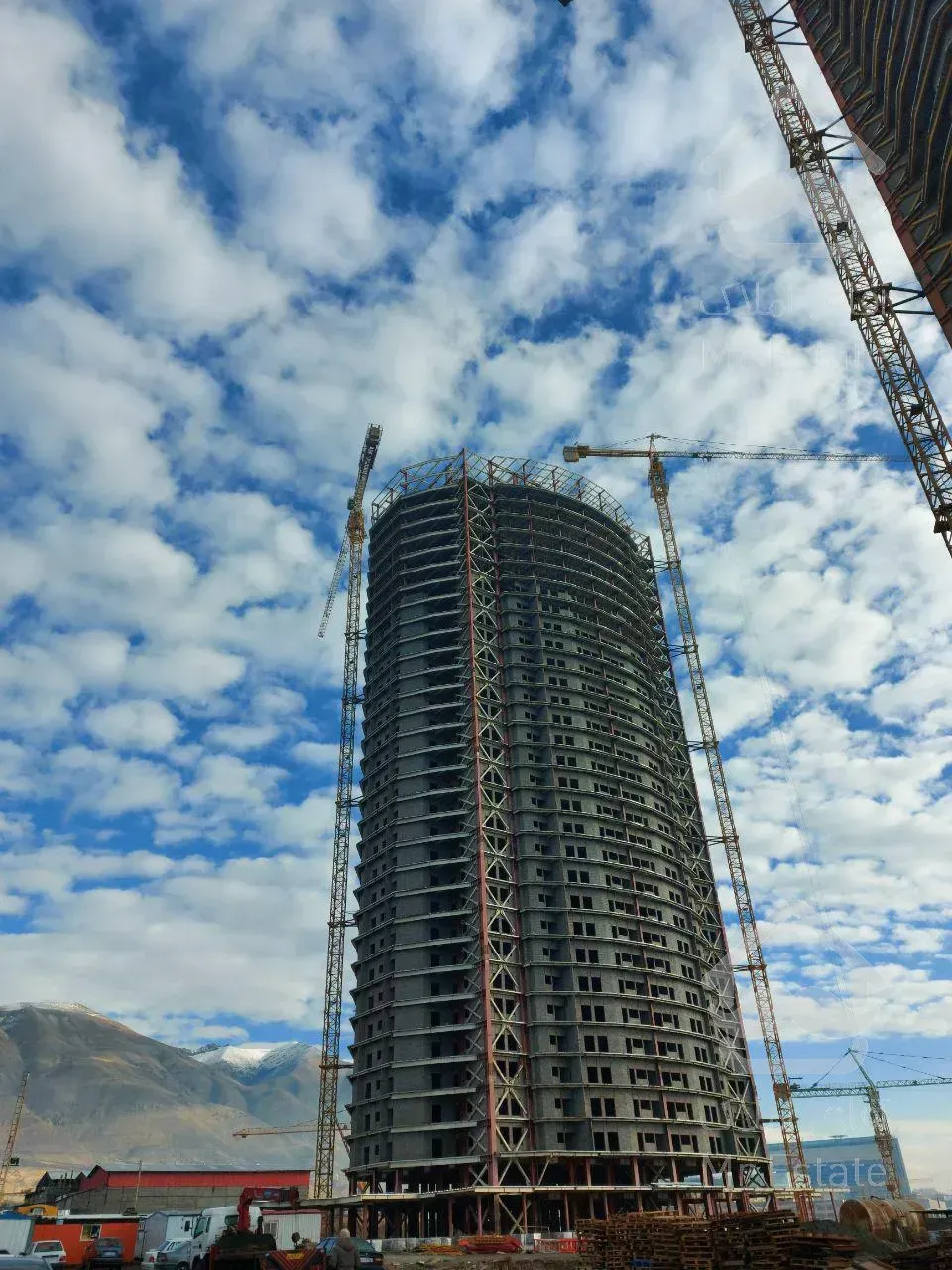 ۱۲۱ متر برج دوم نیرو زمینی ارتش