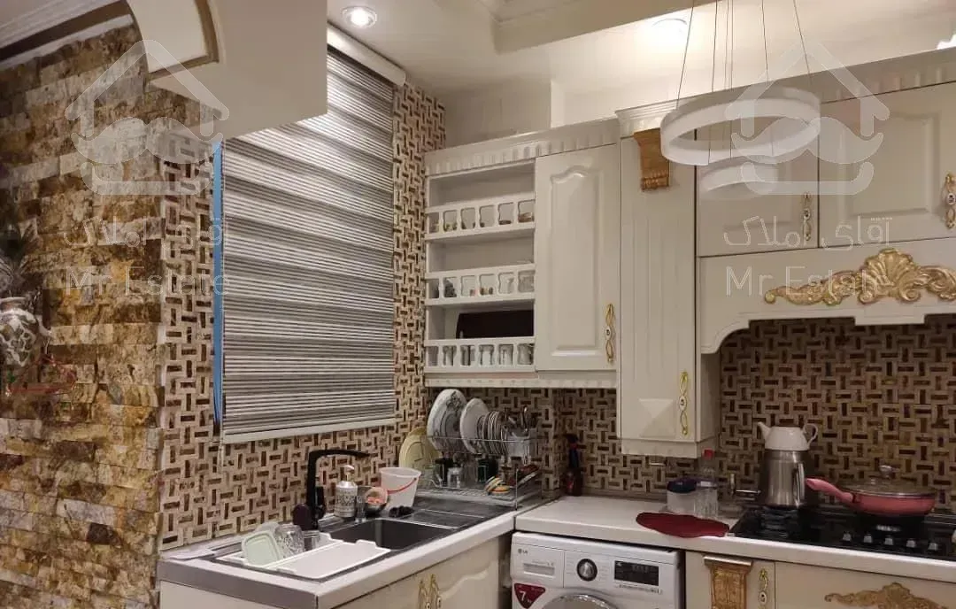 95متر        دوخواب    سالن پرده خور     اشرفی