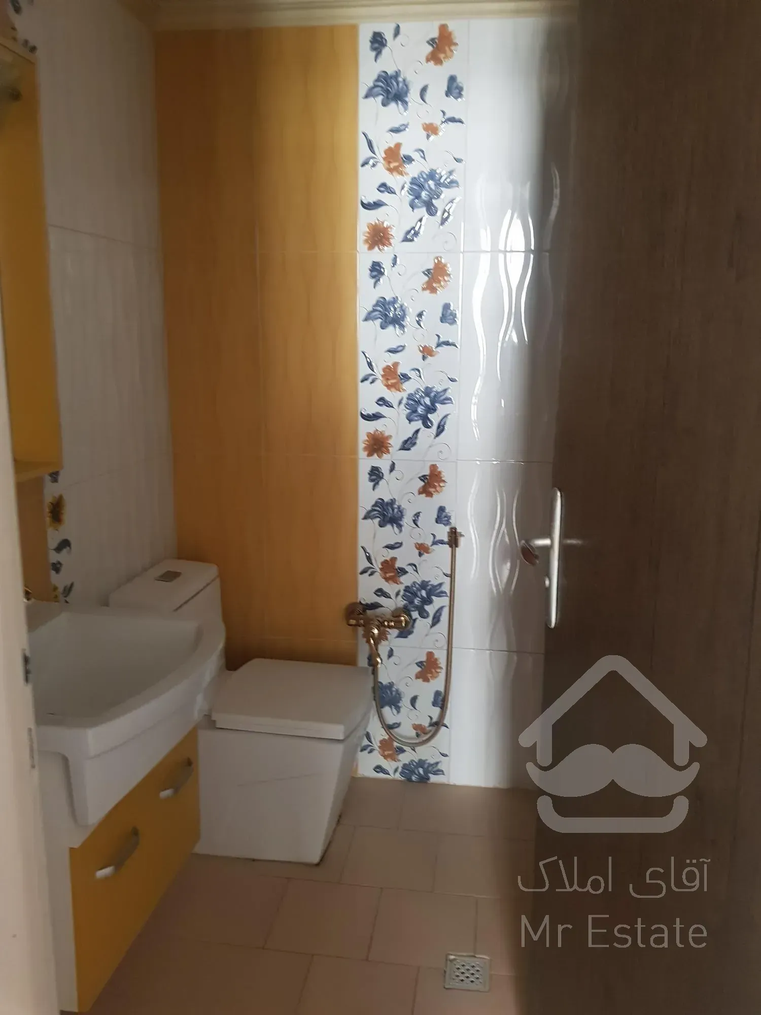 ۱۶۰ متری،سعادت آباد