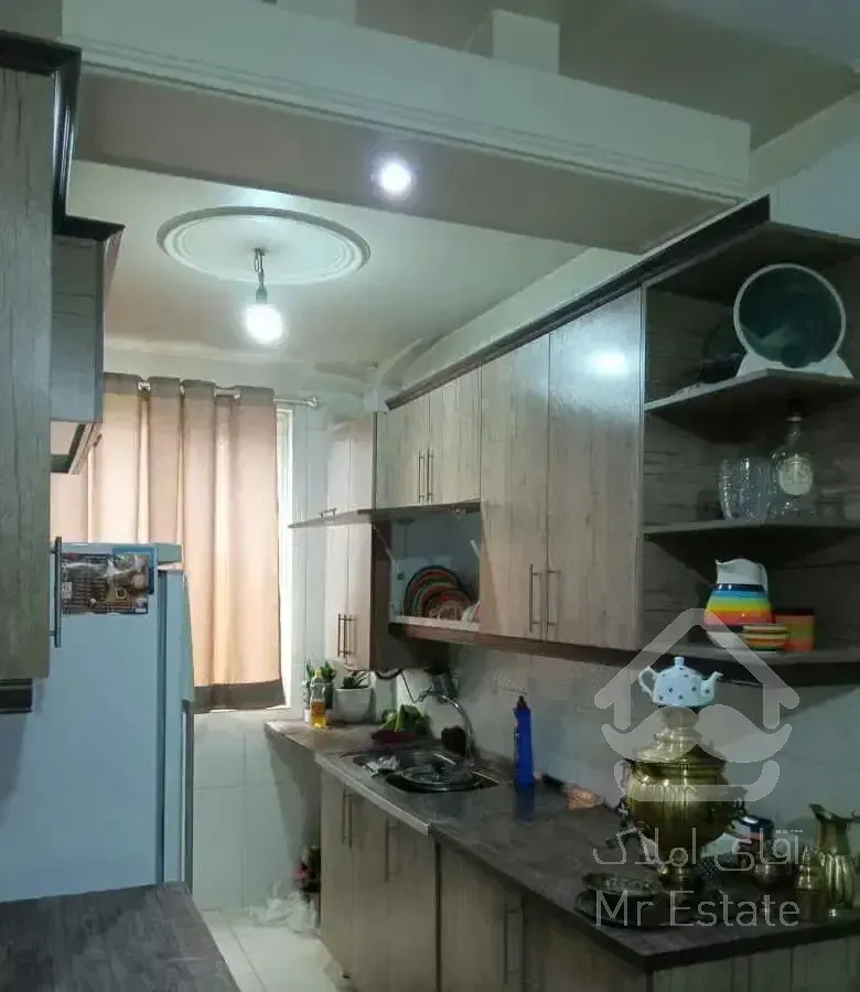 واحد 40 متری تمیز و خلوت نزدیک مترو میدان شهدا