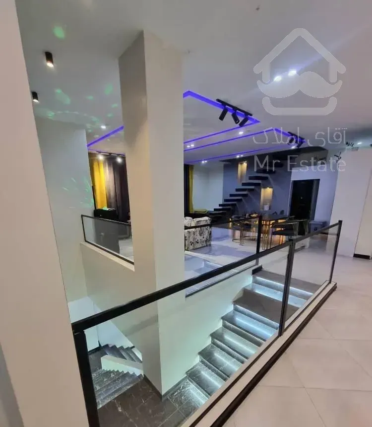 ویلا ۴ خواب فروشی و قابل تهاتر با ملک و‌ ماشین