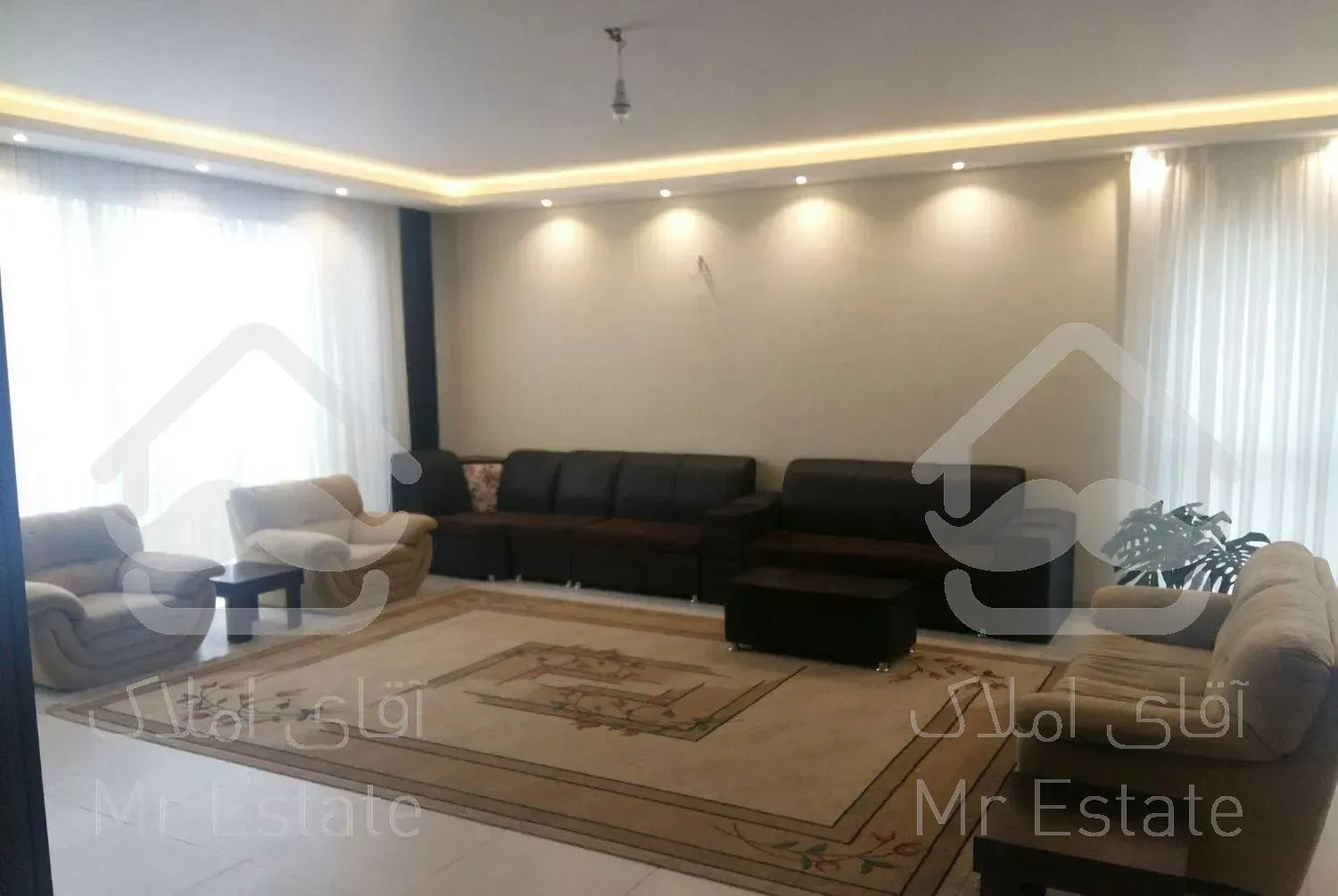 ویلا صفر استخر ابگرم (داخل مجتمع)