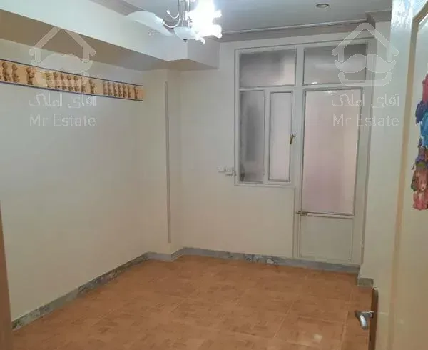 ۱۲۱ متر اشتراکی شمالی