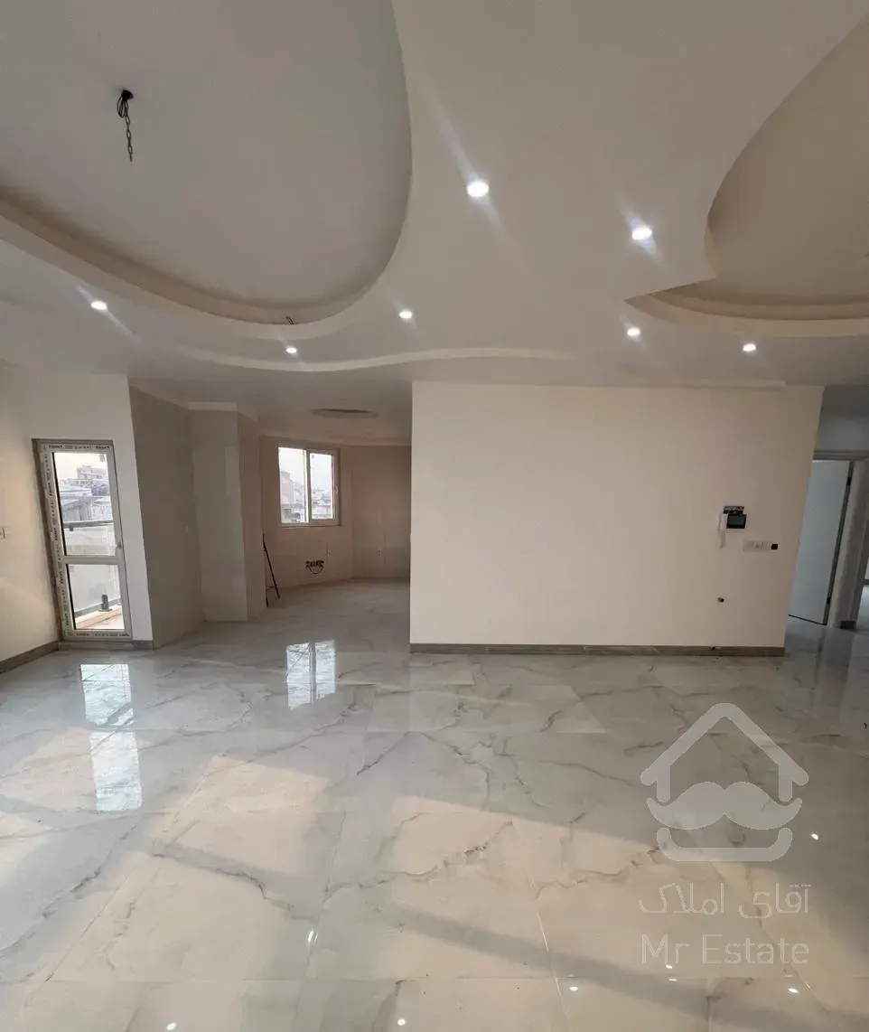 ۱۱۱متری اتوکاپ تک واحدی سه خواب صفر