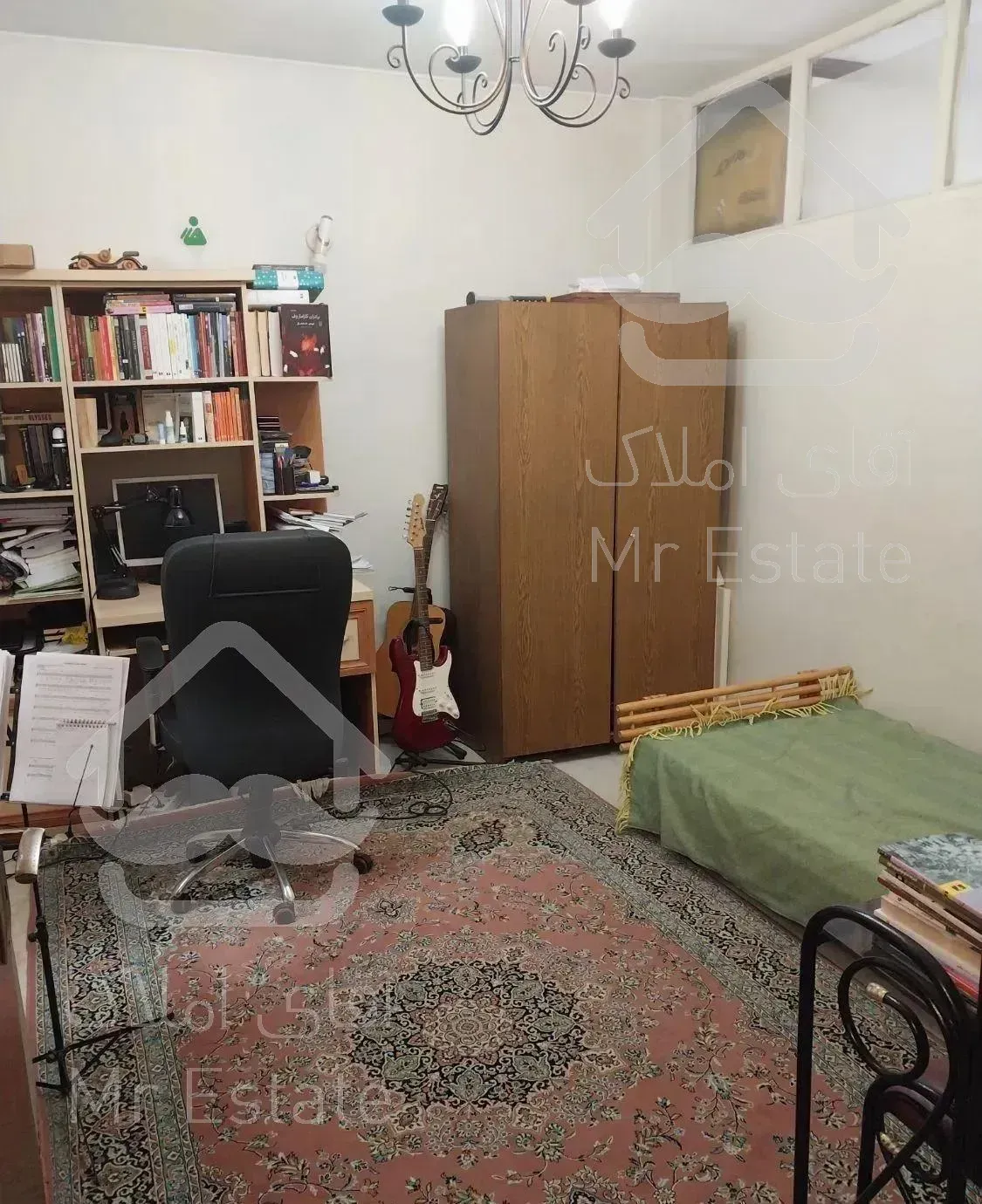 گاندی ۱۳۰ متر ۳ خواب