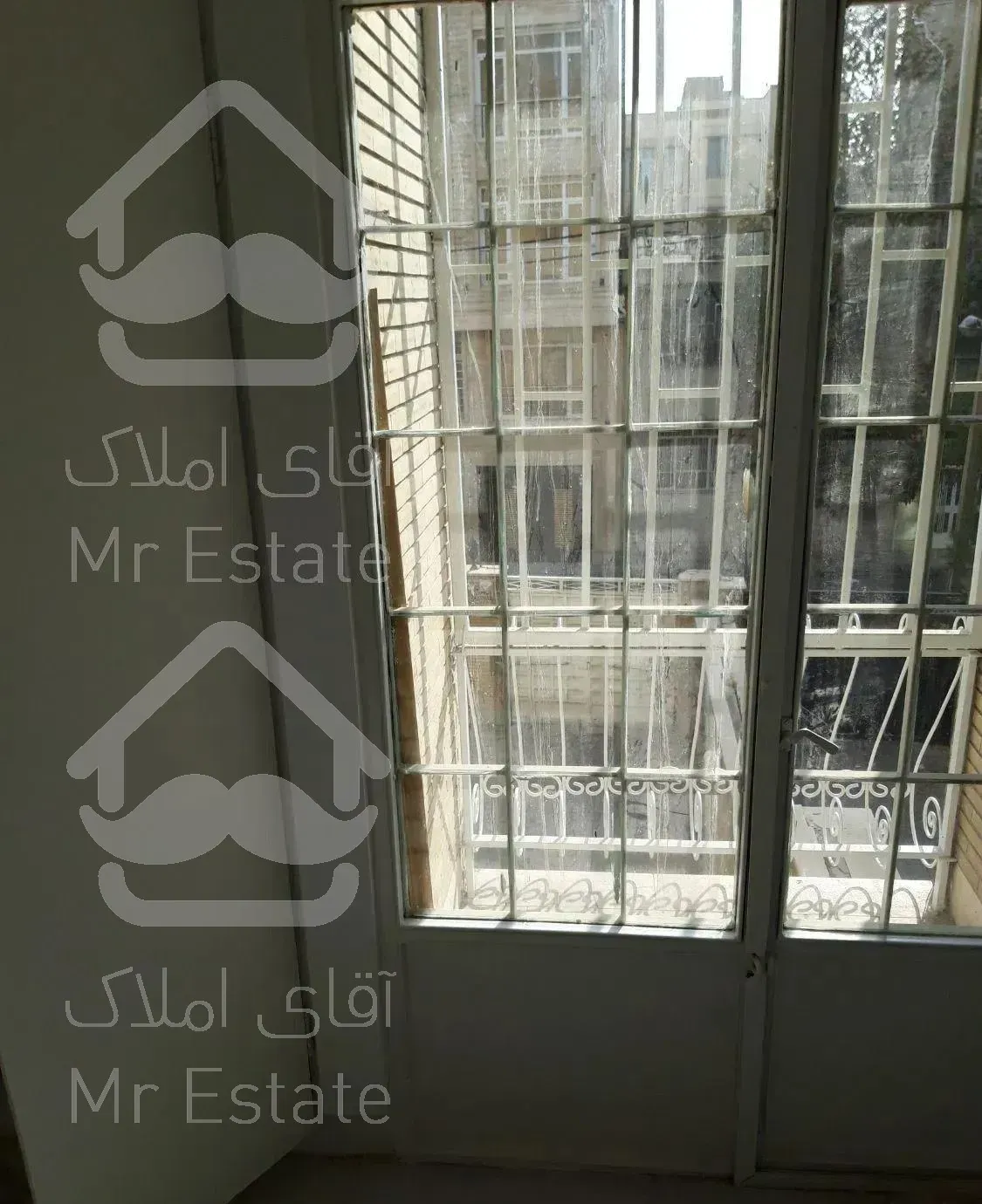 82متر،2خواب،پارکینگ‌ غیرمزاحم،ط1،خ ستارخان