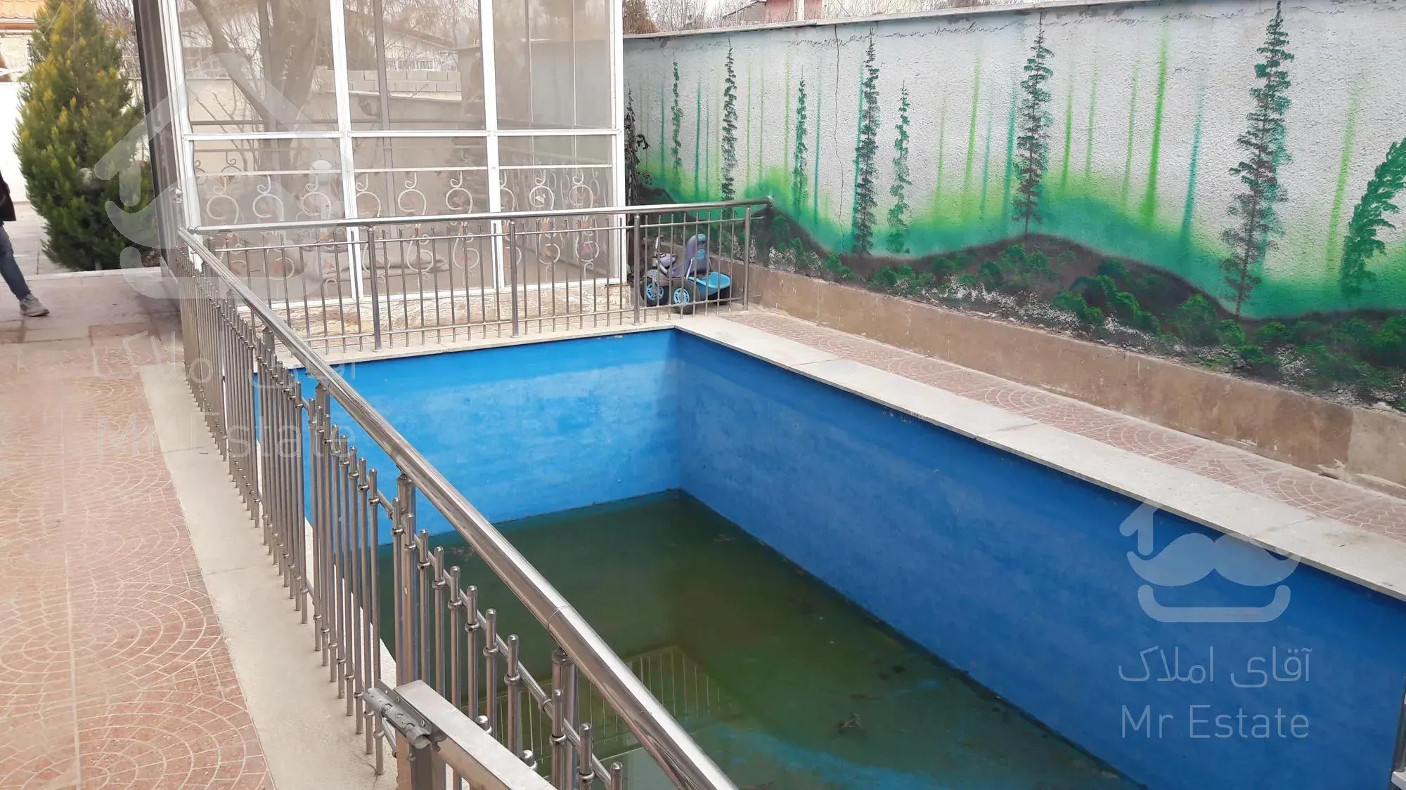 ویلاباغ۳۰۰متری فول امکانات کردان سهیلیه