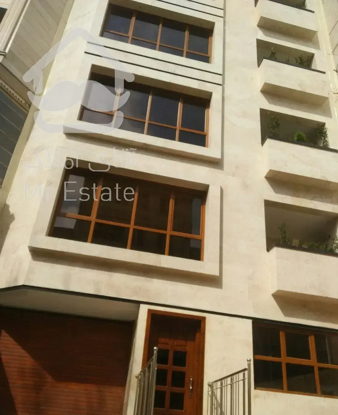 102 متر 2 خوابه کلید نخورده مدرن