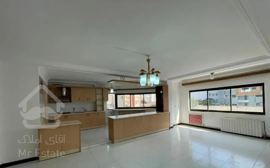 اپارتمان 121 متری سه خواب بر اصلی شریعتی