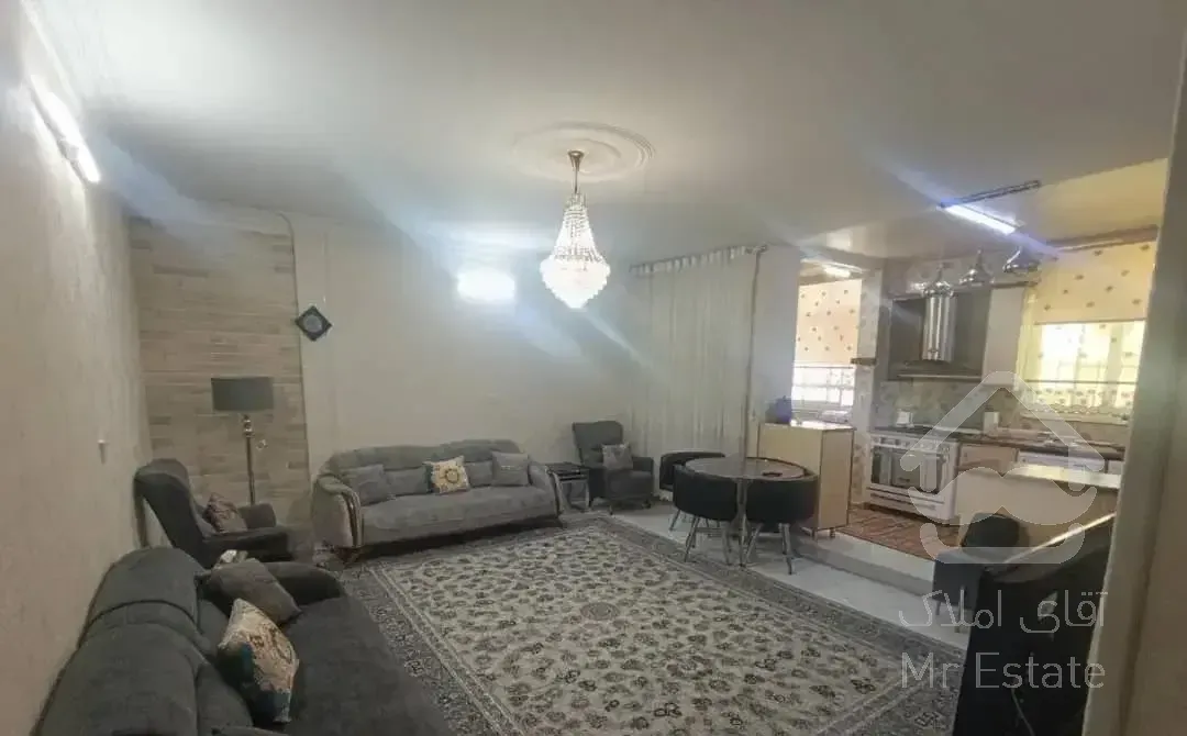 75 متری / دو خواب/ دو واحدی/ بر خیابان